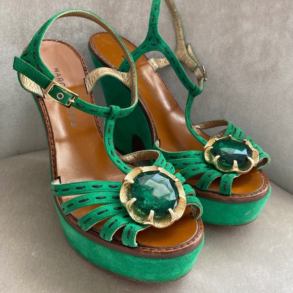 Marc Jacobs Green Suede Ankle Strap Platform Wedge Shoes, Gem Accent, 39/8.5 US - Picture 2 of 9